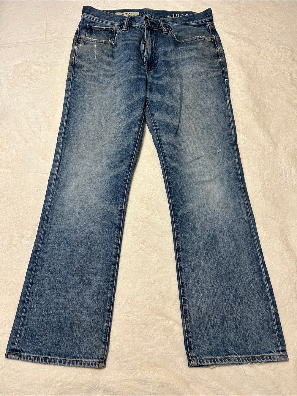 100% cotton Men's Bootcut Jeans in Faded Blue by Gap 1969